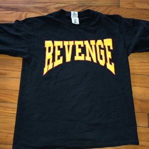 A drake revenge tour shirt